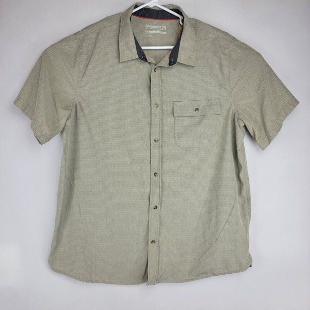 Avalanche Outdoor Supply Mens Size XL Grey Poly Spandex Button Up Short Sleeve S